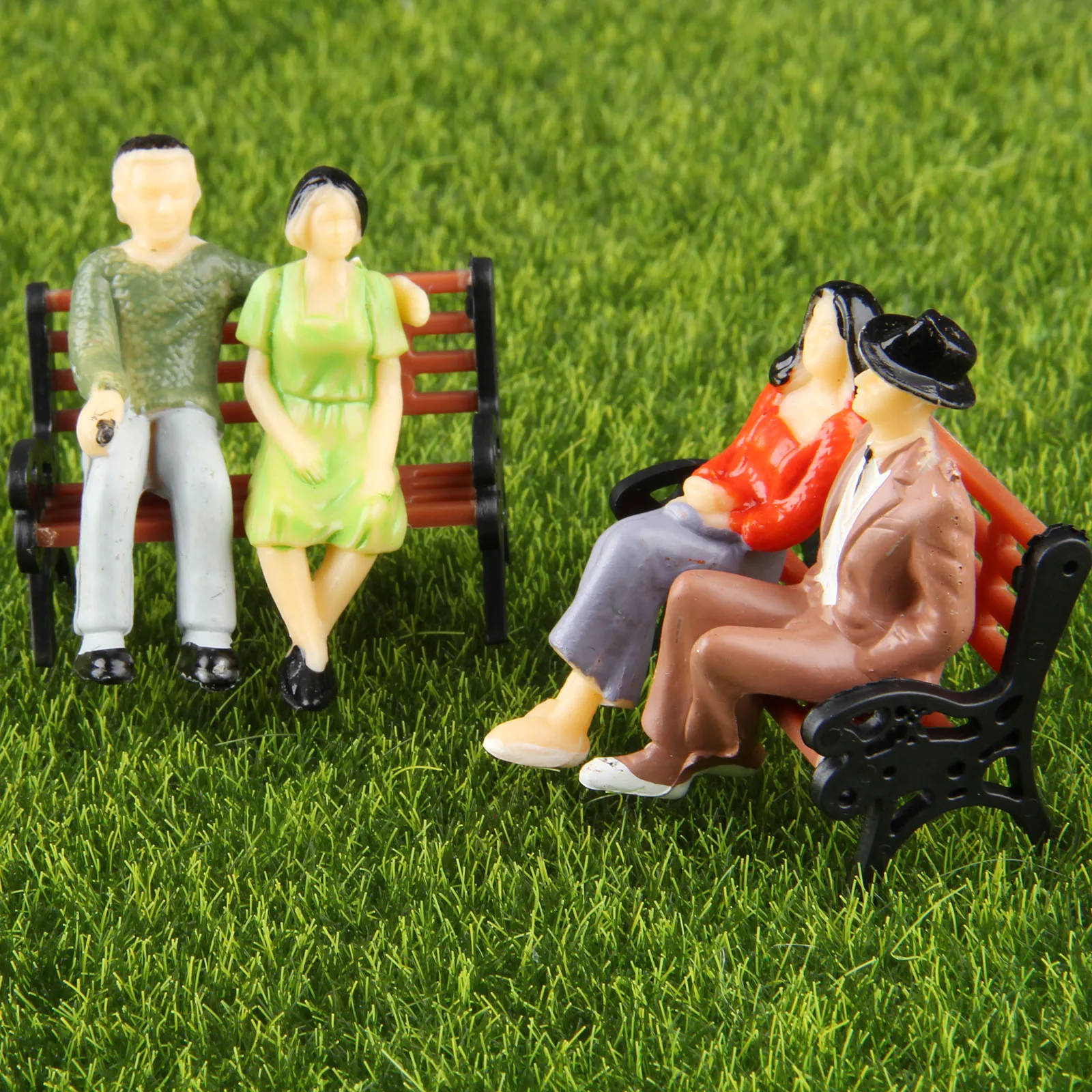 100pcs/lot 1:100 Scale Model M - Kids Outdoor Swing Set 评论和价格
