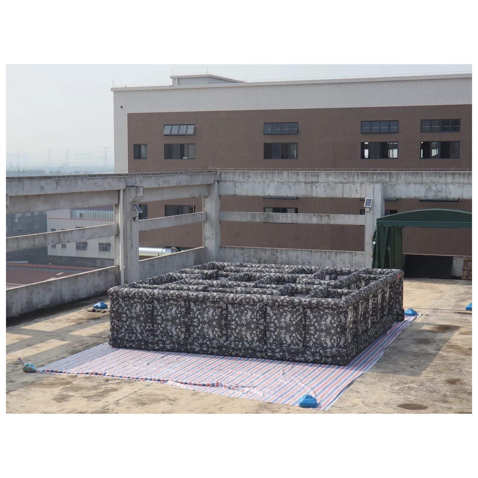 Large Gray Camouflage Open Inf - Kids Outdoor Party Venue 评论和价格